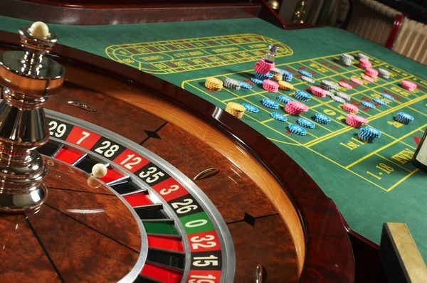 Live dealer studio with multi-camera setup and professional presenter